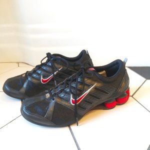 2005 Nike Shox, Black and Red, Women's 7.5, Great Condition, hard to find!